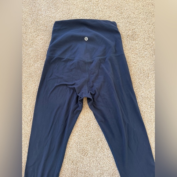 Lululemon super high align 28” leggings size 4 - Picture 6 of 9